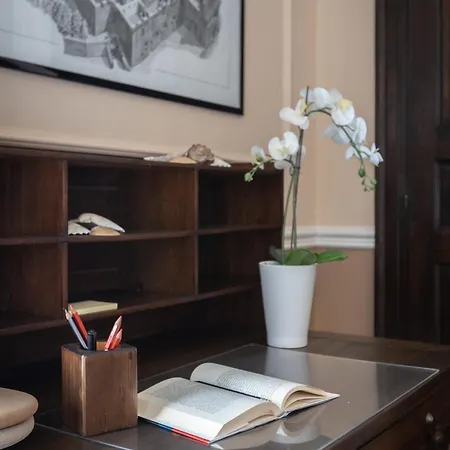 Eleganza Sabauda 120 Sqm Luxury Historical Flat