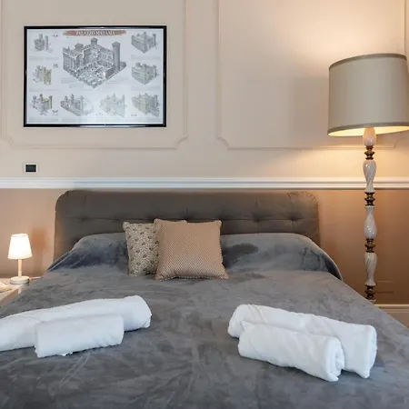 Appartement Eleganza Sabauda 120 Sqm Luxury Historical Flat Turin