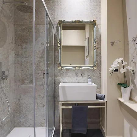 Apartment Eleganza Sabauda 120 Sqm Luxury Historical Flat Turin