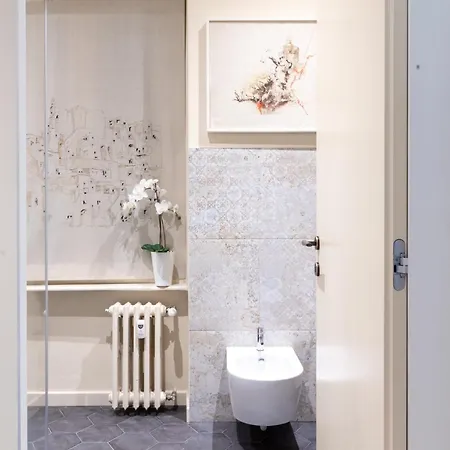 Eleganza Sabauda 120 Sqm Luxury Historical Flat Apartamento *