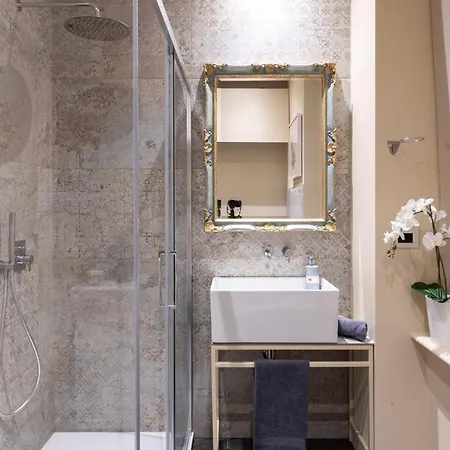 Eleganza Sabauda 120 Sqm Luxury Historical Flat