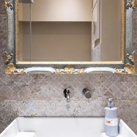 Apartamento Eleganza Sabauda 120 Sqm Luxury Historical Flat *