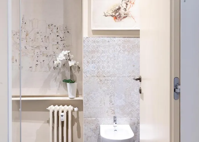 Eleganza Sabauda 120 Sqm Luxury Historical Flat Apartmán *
