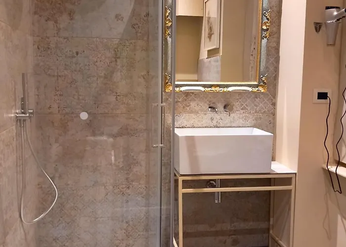 Eleganza Sabauda 120 Sqm Luxury Historical Flat