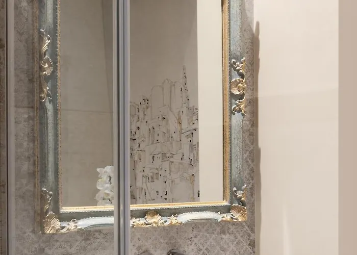 Eleganza Sabauda 120 Sqm Luxury Historical Flat